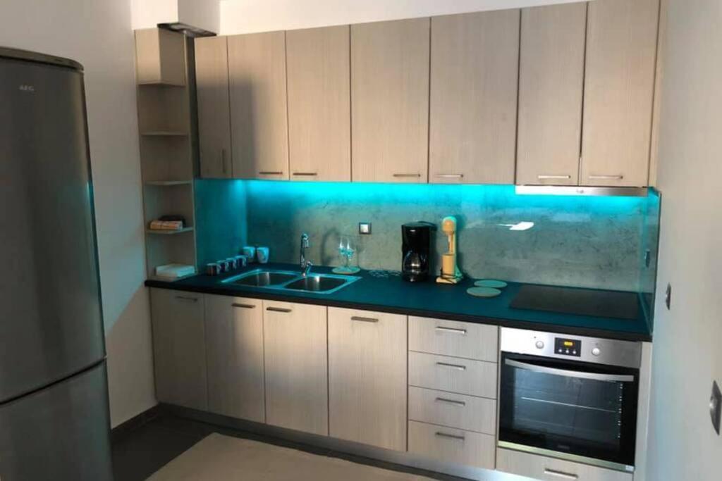 Hitech Appartment Amaliada Buitenkant foto