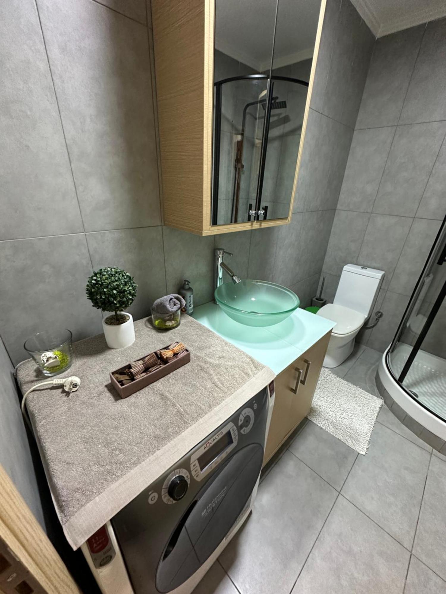 Hitech Appartment Amaliada Buitenkant foto